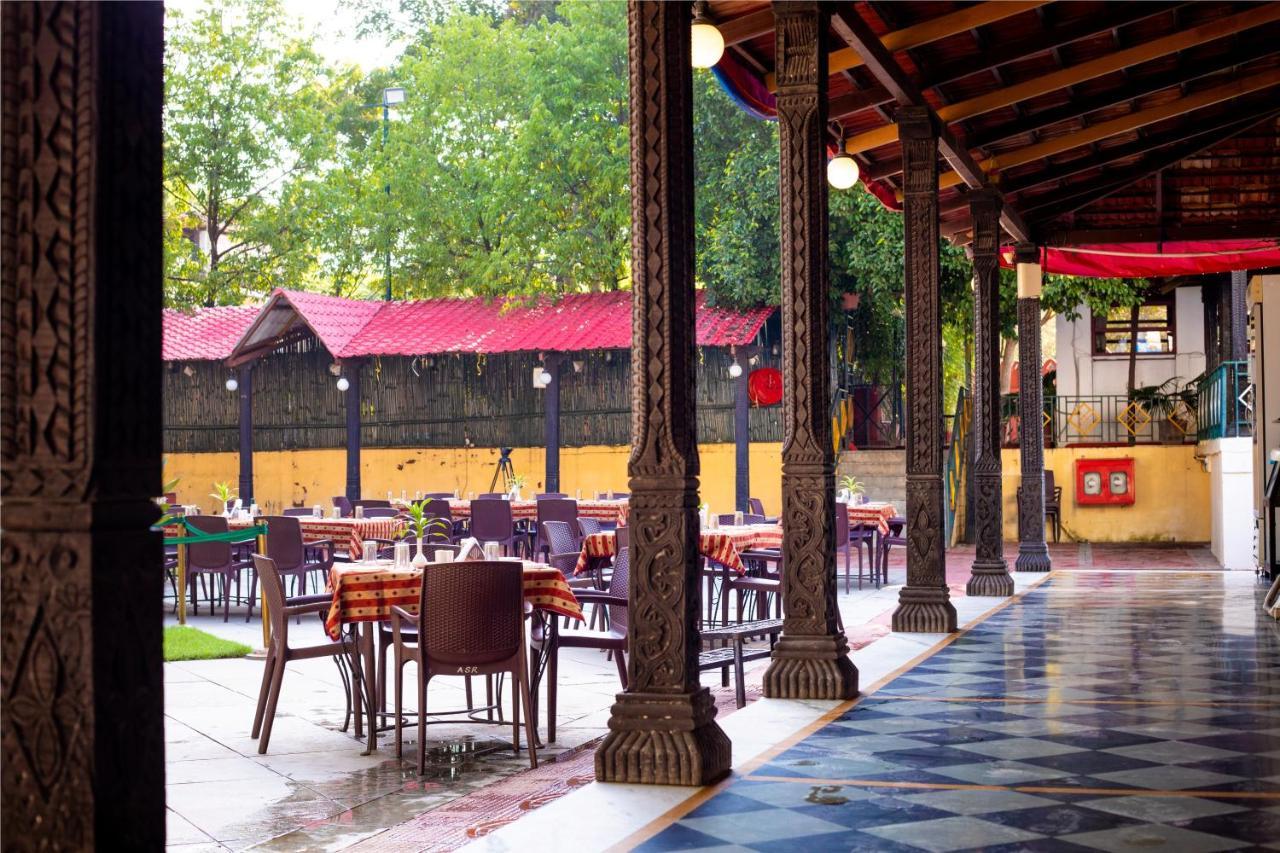 Amantra Shilpi Resort & Spa Udaipur Buitenkant foto