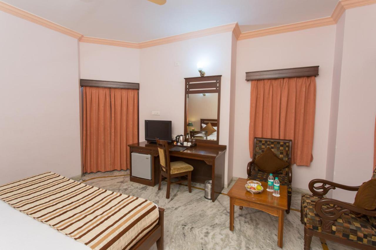 Amantra Shilpi Resort & Spa Udaipur Buitenkant foto
